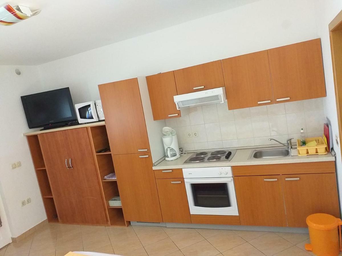 Apartments Vila Ana Вир Экстерьер фото