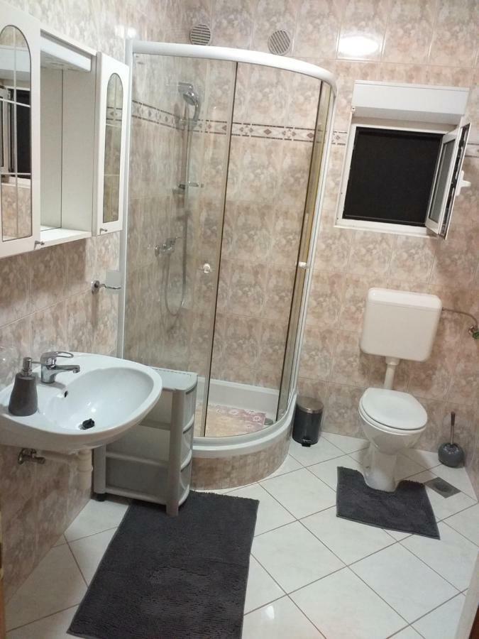 Apartments Vila Ana Вир Экстерьер фото